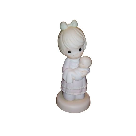 Precious Moments Figurine A Special Delivery